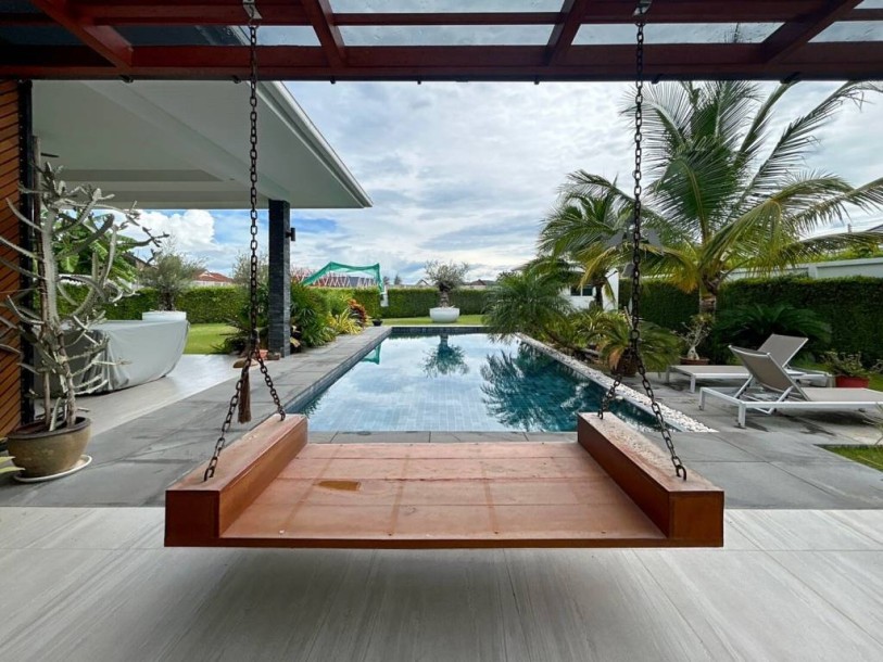 5 Bed, 4 Bath, HouseFor Sale, West - Hua Hin, Prachuap Khiri Khan