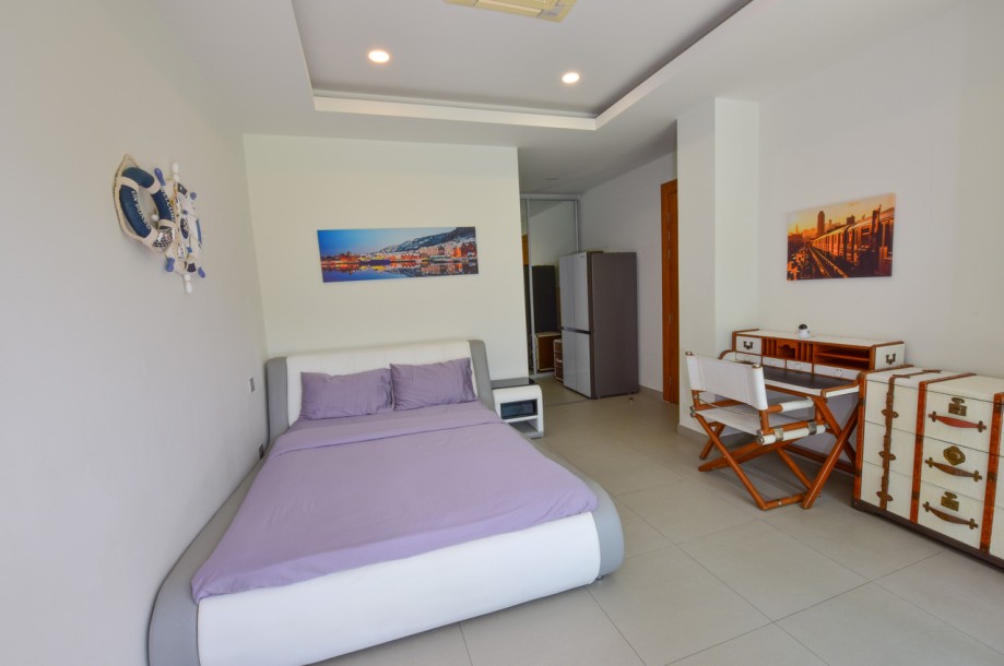 3 Bed, 3 Bath, ApartmentFor Sale, Cherng Talay, Phuket