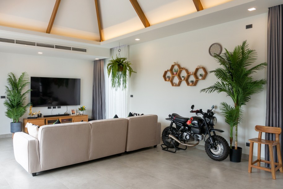 4 Bed, 4 Bath, HouseFor Sale, Layan, Phuket