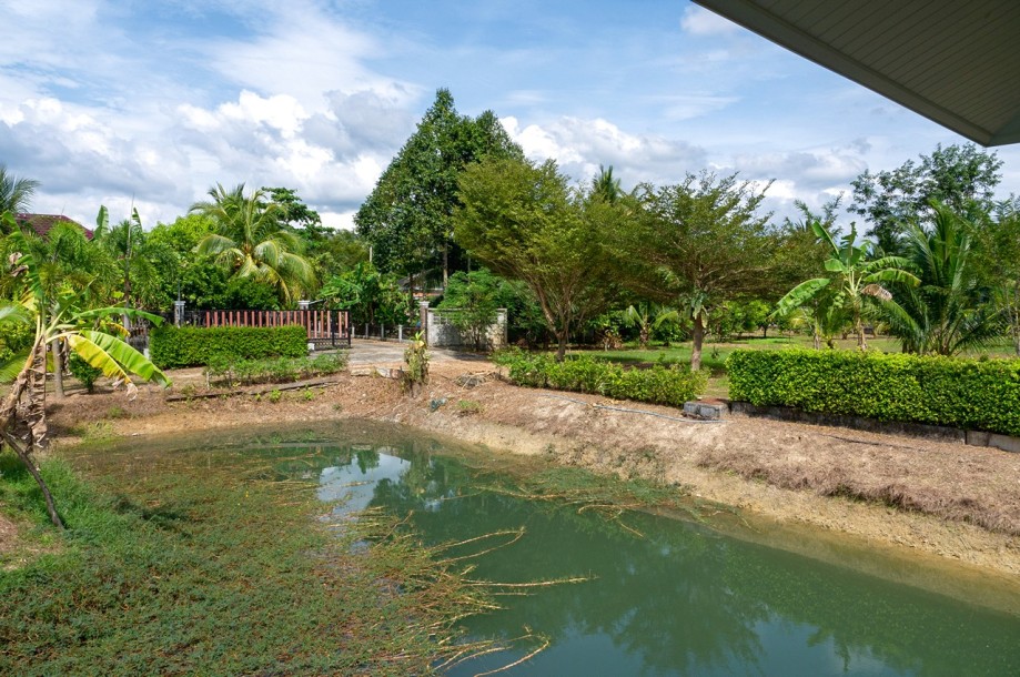 Commercial Property, For Sale