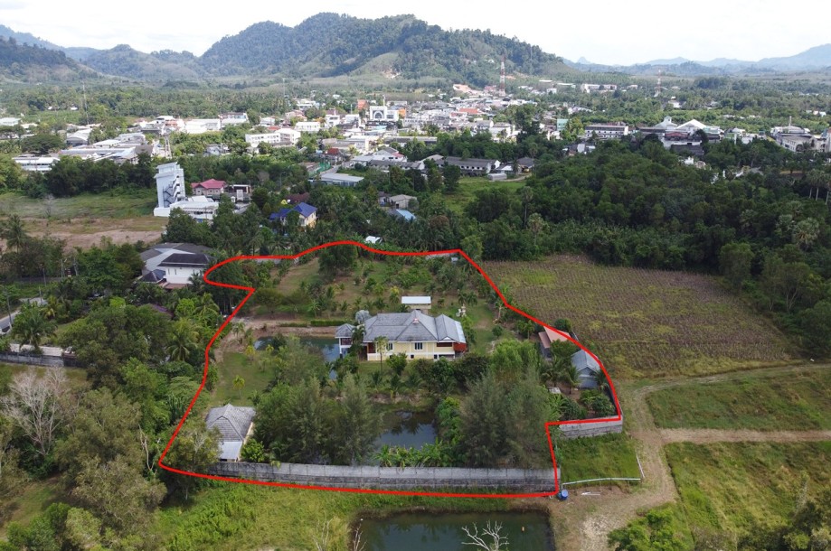 Commercial Property, For Sale