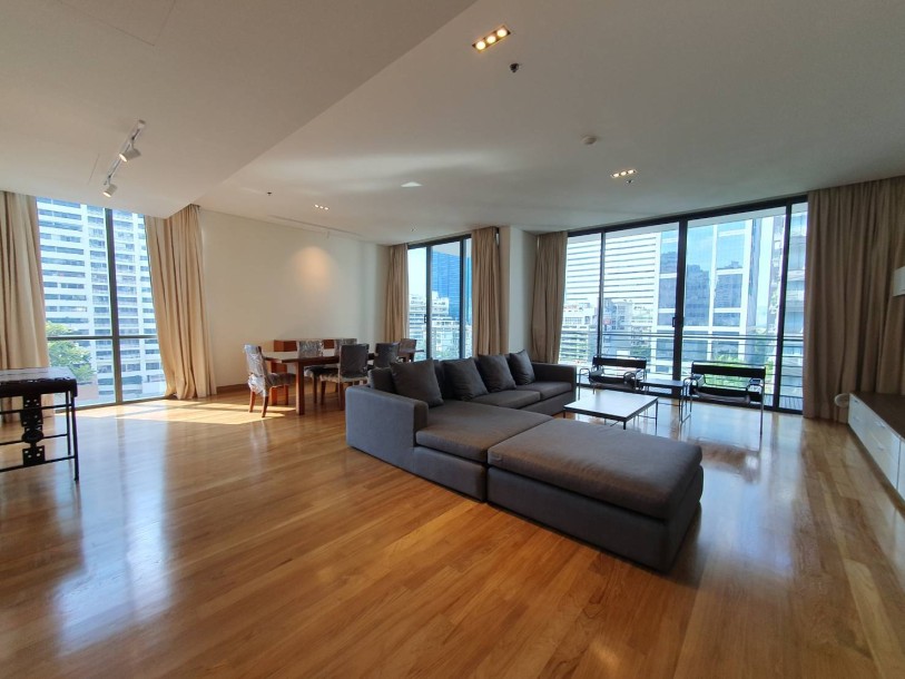 3 Bath, ApartmentFor Sale, Sukhumvit Soi 3-20, Bangkok