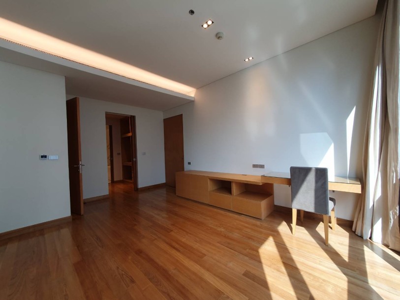 3 Bath, ApartmentFor Sale, Sukhumvit Soi 3-20, Bangkok