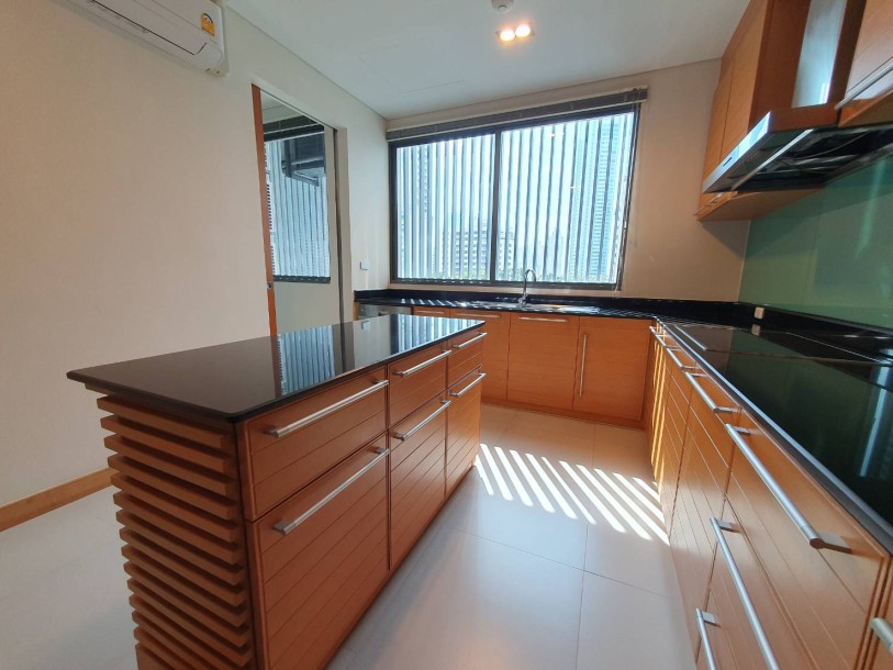 3 Bath, ApartmentFor Sale, Sukhumvit Soi 3-20, Bangkok