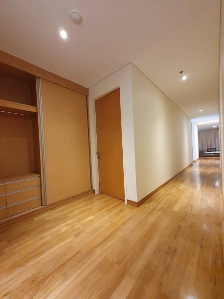 3 Bath, ApartmentFor Sale, Sukhumvit Soi 3-20, Bangkok