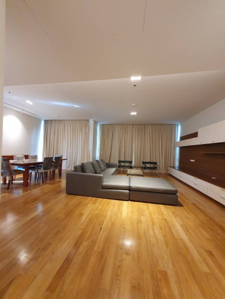 3 Bath, ApartmentFor Sale, Sukhumvit Soi 3-20, Bangkok