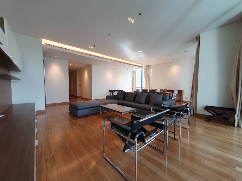3 Bath, ApartmentFor Sale, Sukhumvit Soi 3-20, Bangkok