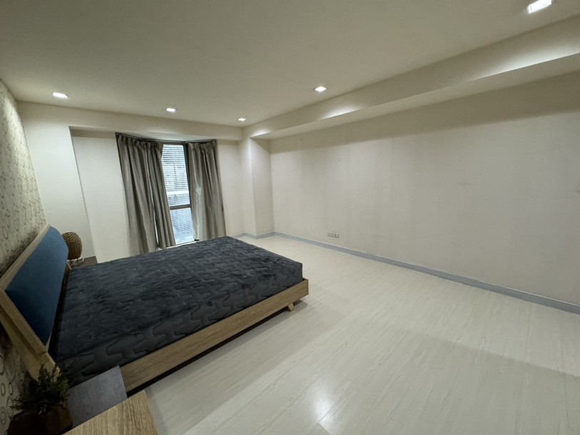 3 Bed, 3 Bath, ApartmentFor Sale, Phrom Phong, Bangkok