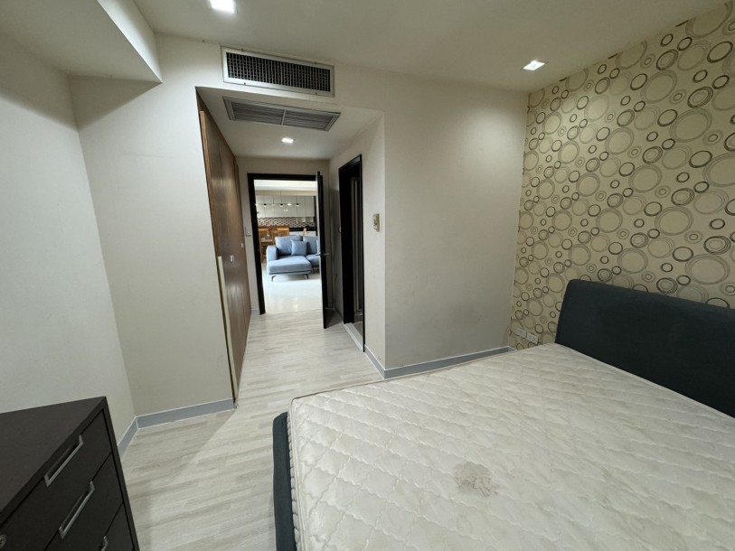 3 Bed, 3 Bath, ApartmentFor Sale, Phrom Phong, Bangkok