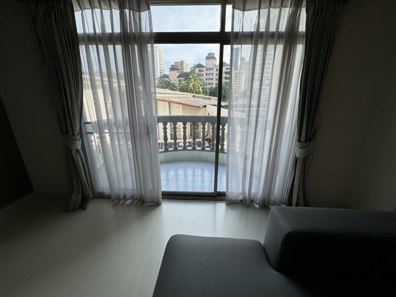 3 Bed, 3 Bath, ApartmentFor Sale, Phrom Phong, Bangkok