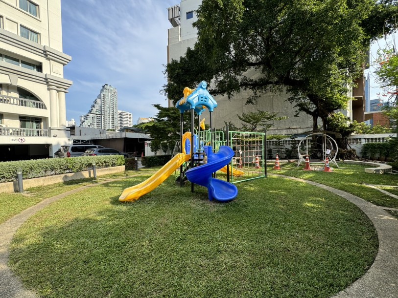 3 Bed, 3 Bath, ApartmentFor Sale, Phrom Phong, Bangkok