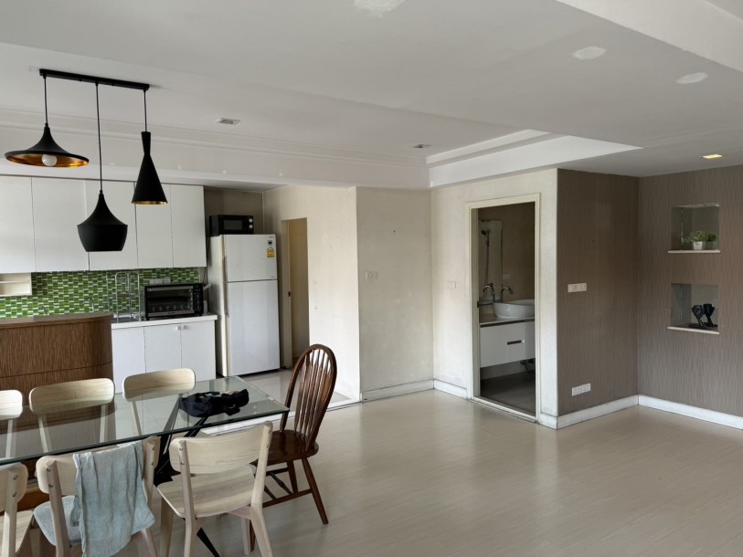 3 Bed, 3 Bath, ApartmentFor Sale, Phrom Phong, Bangkok