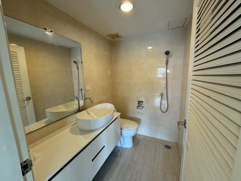 3 Bed, 3 Bath, ApartmentFor Sale, Phrom Phong, Bangkok