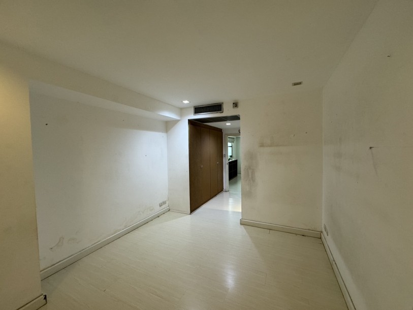 3 Bed, 3 Bath, ApartmentFor Sale, Phrom Phong, Bangkok