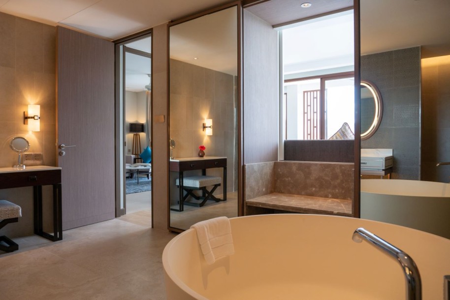 2 Bed, 3 Bath, ApartmentFor Sale, Laguna, Phuket