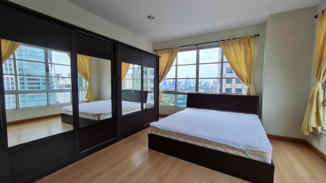 3 Bath, ApartmentFor Sale, Sukhumvit Soi 3-20, Bangkok