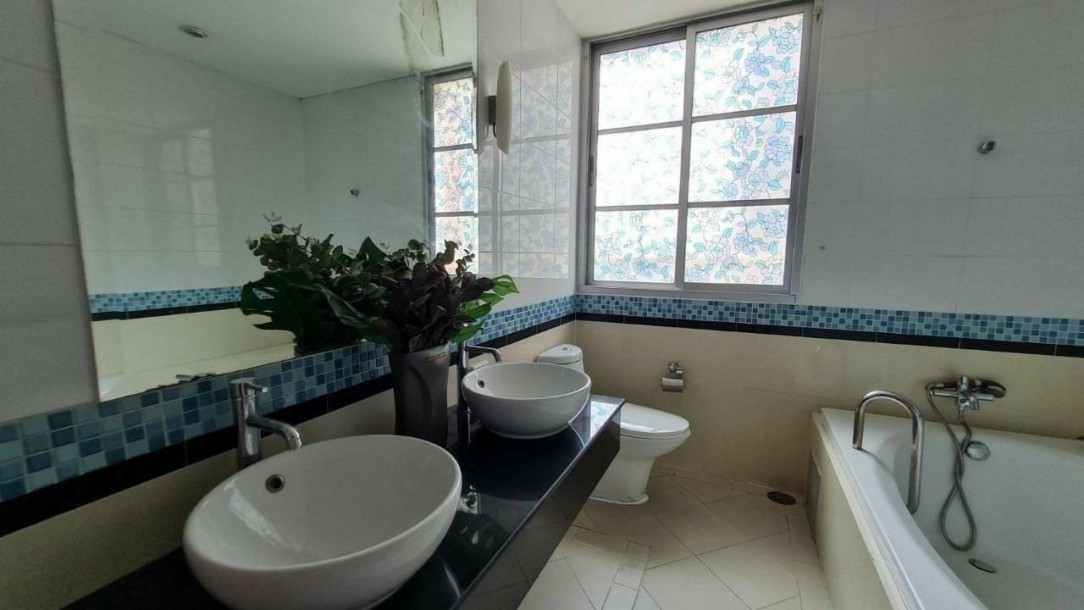 3 Bath, ApartmentFor Sale, Sukhumvit Soi 3-20, Bangkok