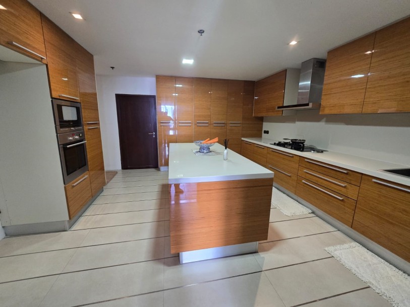 4 Bath, HouseFor Sale, Nana, Bangkok