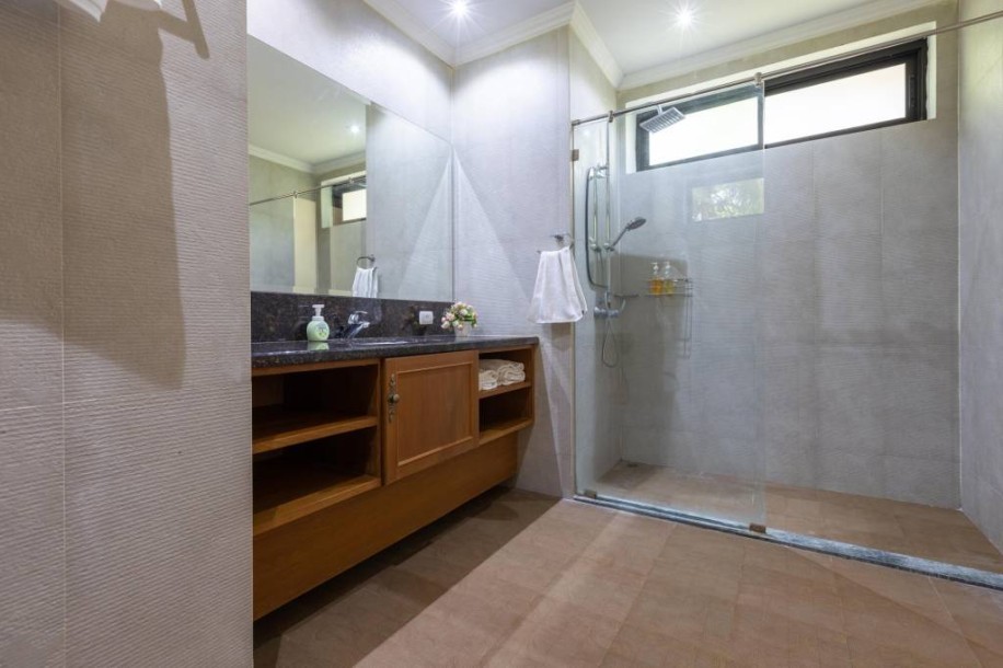 9 Bed, 8 Bath, HouseFor Sale, Cha Am, Prachuap Khiri Khan