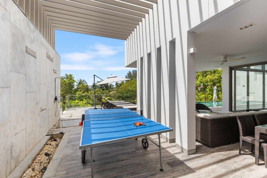 5 Bath, ApartmentFor Sale, Nai Thon, Phuket