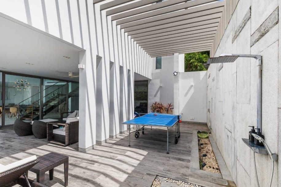 5 Bath, ApartmentFor Sale, Nai Thon, Phuket