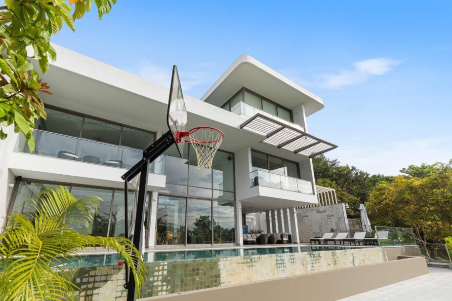 5 Bath, ApartmentFor Sale, Nai Thon, Phuket