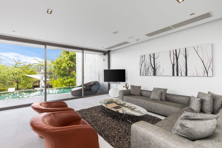 5 Bath, ApartmentFor Sale, Nai Thon, Phuket