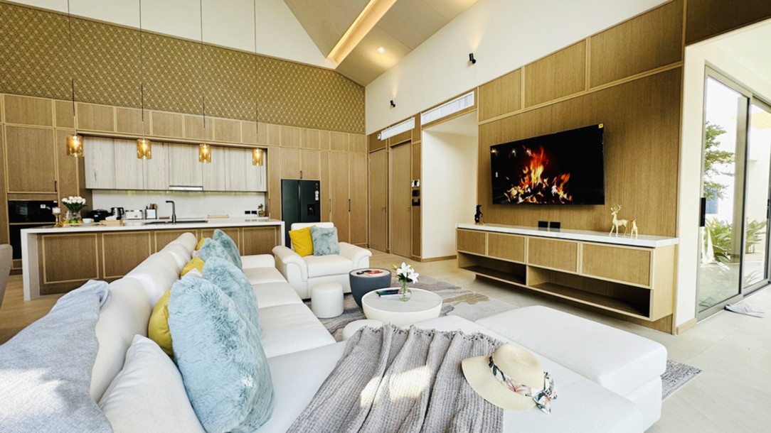 5 Bath, HouseFor Sale, Bang Tao, Phuket