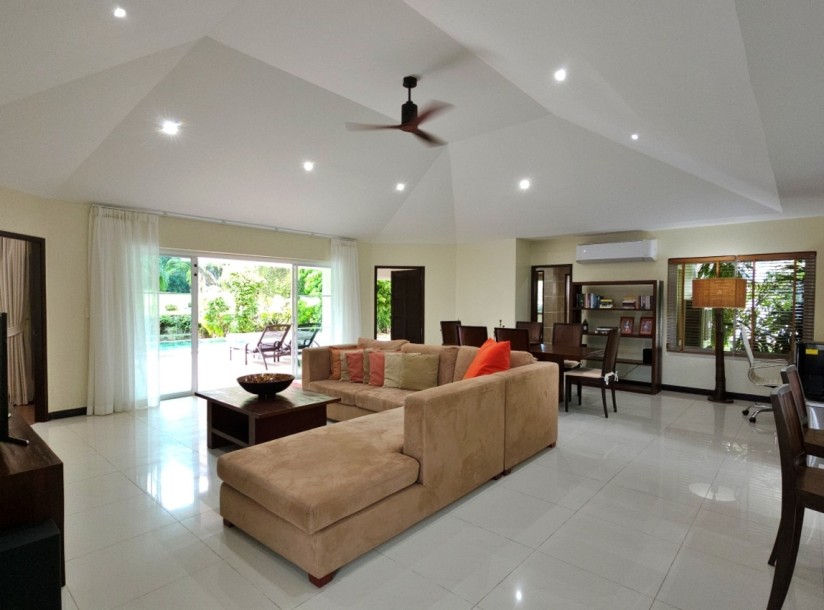 2 Bath, HouseFor Sale, Loch Palm, Phuket