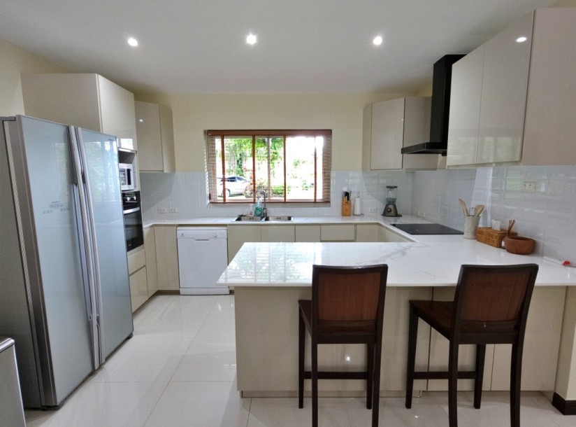 2 Bath, HouseFor Sale, Loch Palm, Phuket