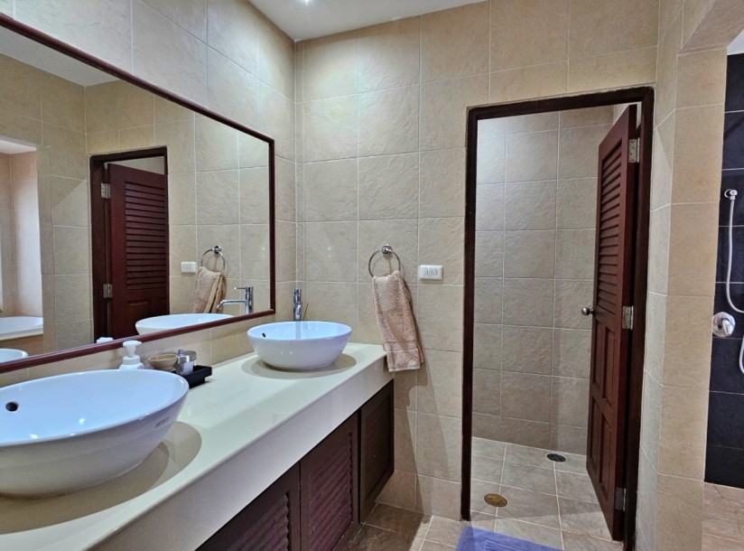 2 Bath, HouseFor Sale, Loch Palm, Phuket