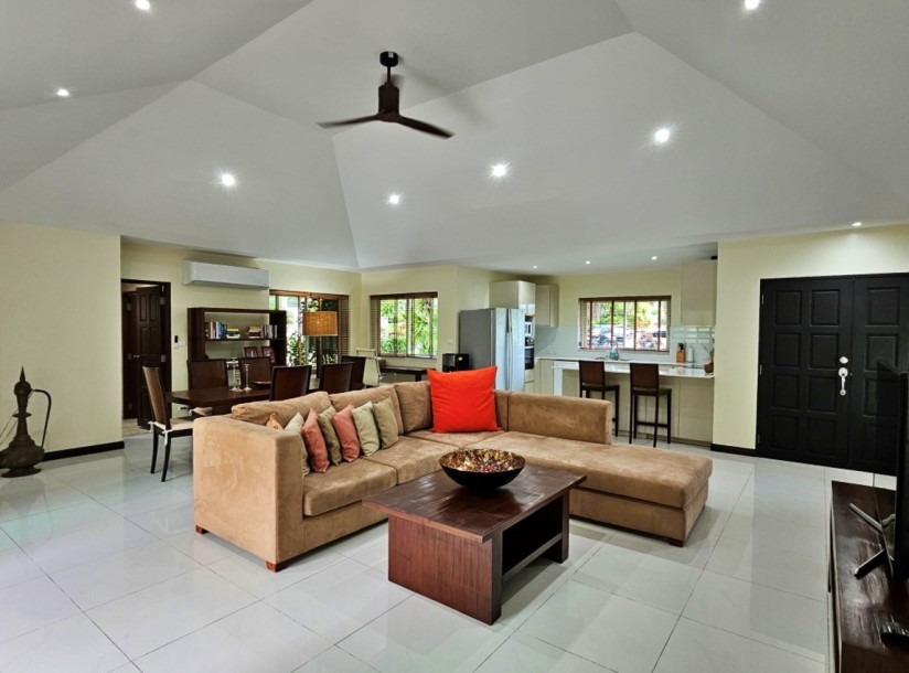 2 Bath, HouseFor Sale, Loch Palm, Phuket