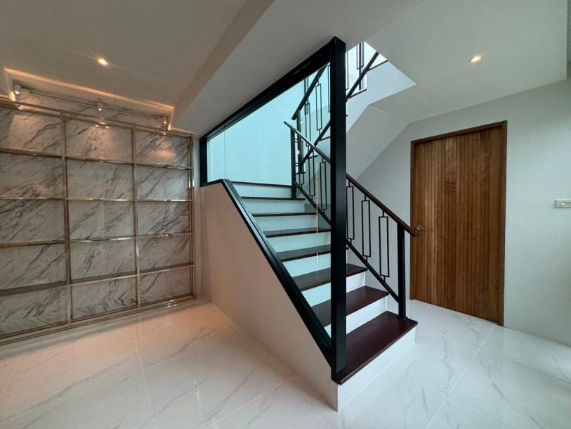 4 Bath, HouseFor Sale, Rawai, Phuket