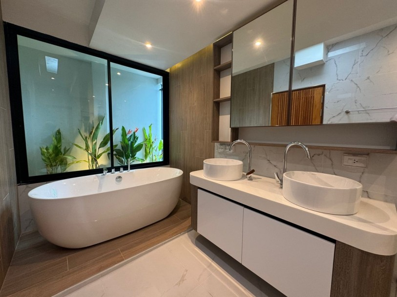 4 Bath, HouseFor Sale, Rawai, Phuket