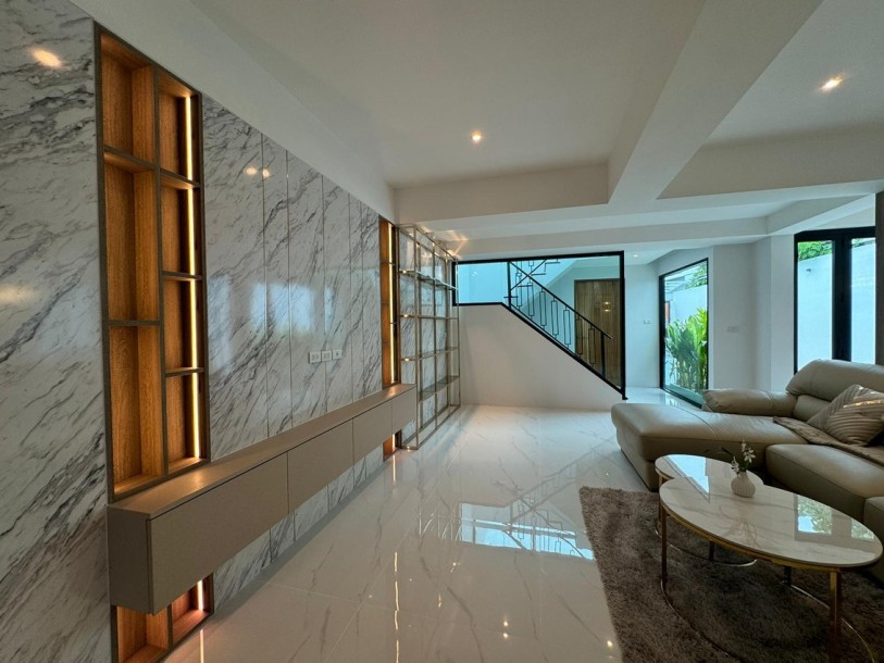 4 Bath, HouseFor Sale, Rawai, Phuket