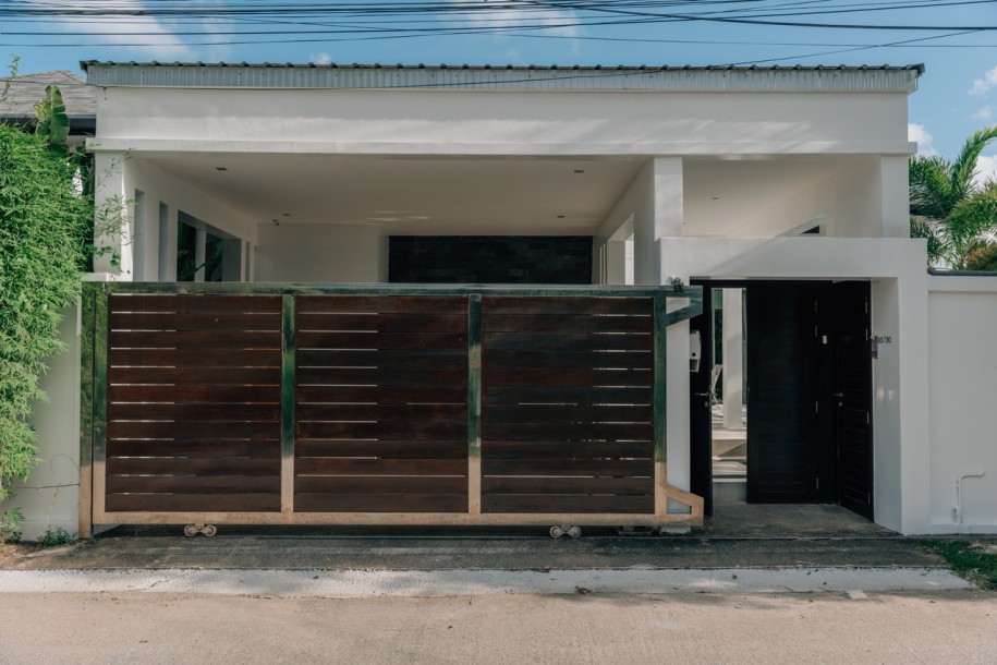 2 Bath, HouseFor Sale, Nai Harn, Phuket