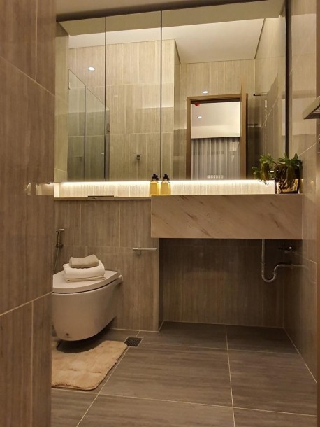 1 Bed, 3 Bath, ApartmentFor Sale, Phra Khanong, Bangkok