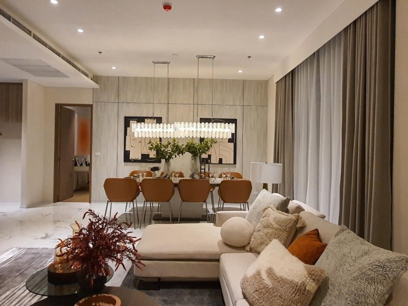 1 Bed, 3 Bath, ApartmentFor Sale, Phra Khanong, Bangkok