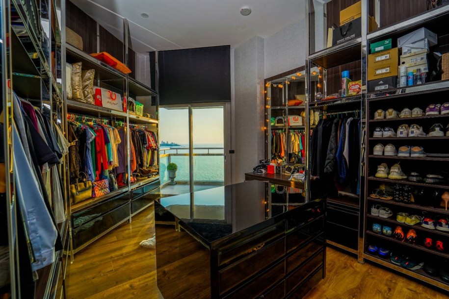 4 Bath, ApartmentFor Sale, North Pattaya, Chonburi