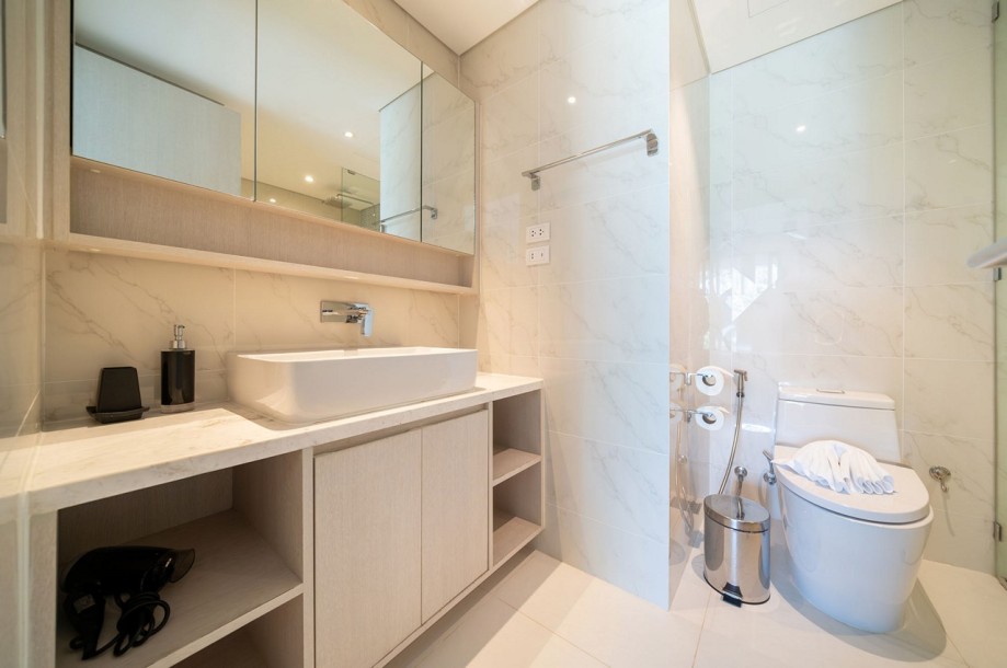 2 Bed, 2 Bath, ApartmentFor Sale, Laguna, Phuket