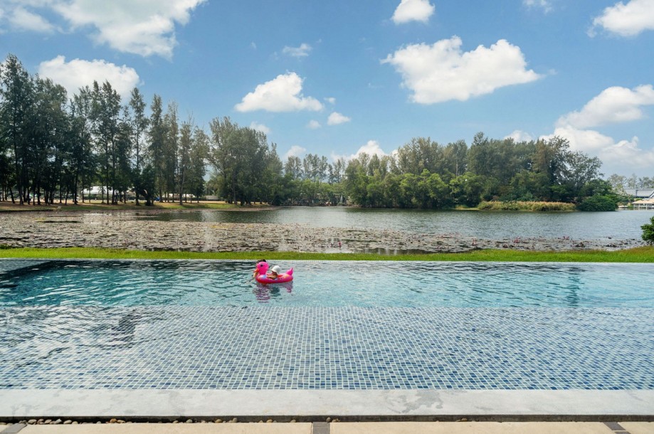 2 Bed, 2 Bath, ApartmentFor Sale, Laguna, Phuket