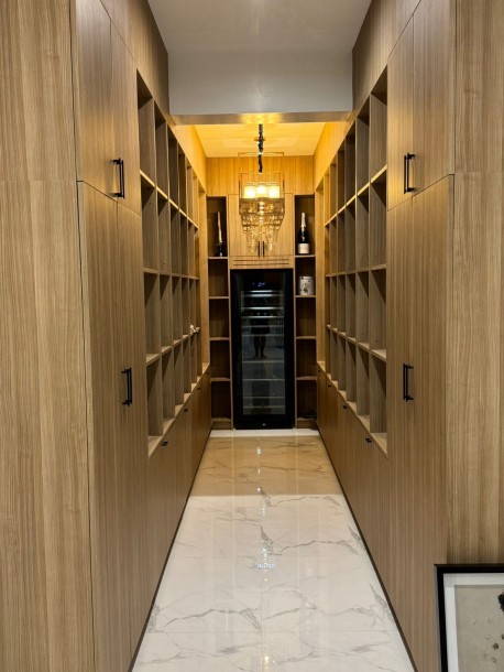 4 Bed, 6 Bath, HouseFor Sale, Yaek Tiwanon, Bangkok