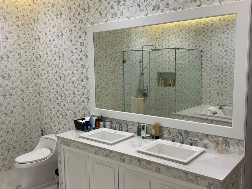 4 Bed, 6 Bath, HouseFor Sale, Yaek Tiwanon, Bangkok