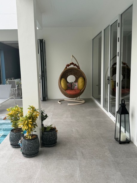 4 Bed, 6 Bath, HouseFor Sale, Yaek Tiwanon, Bangkok