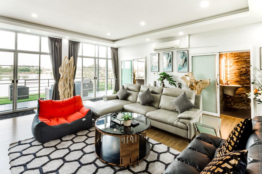 4 Bath, HouseFor Sale