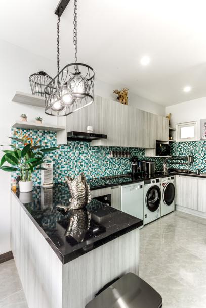 4 Bath, HouseFor Sale