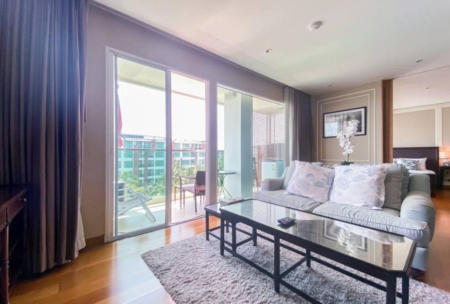 2 Bath, ApartmentFor Sale, North - Hua Hin, Prachuap Khiri Khan