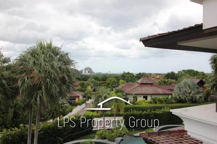 3 Bath, ApartmentFor Sale, North - Hua Hin, Prachuap Khiri Khan