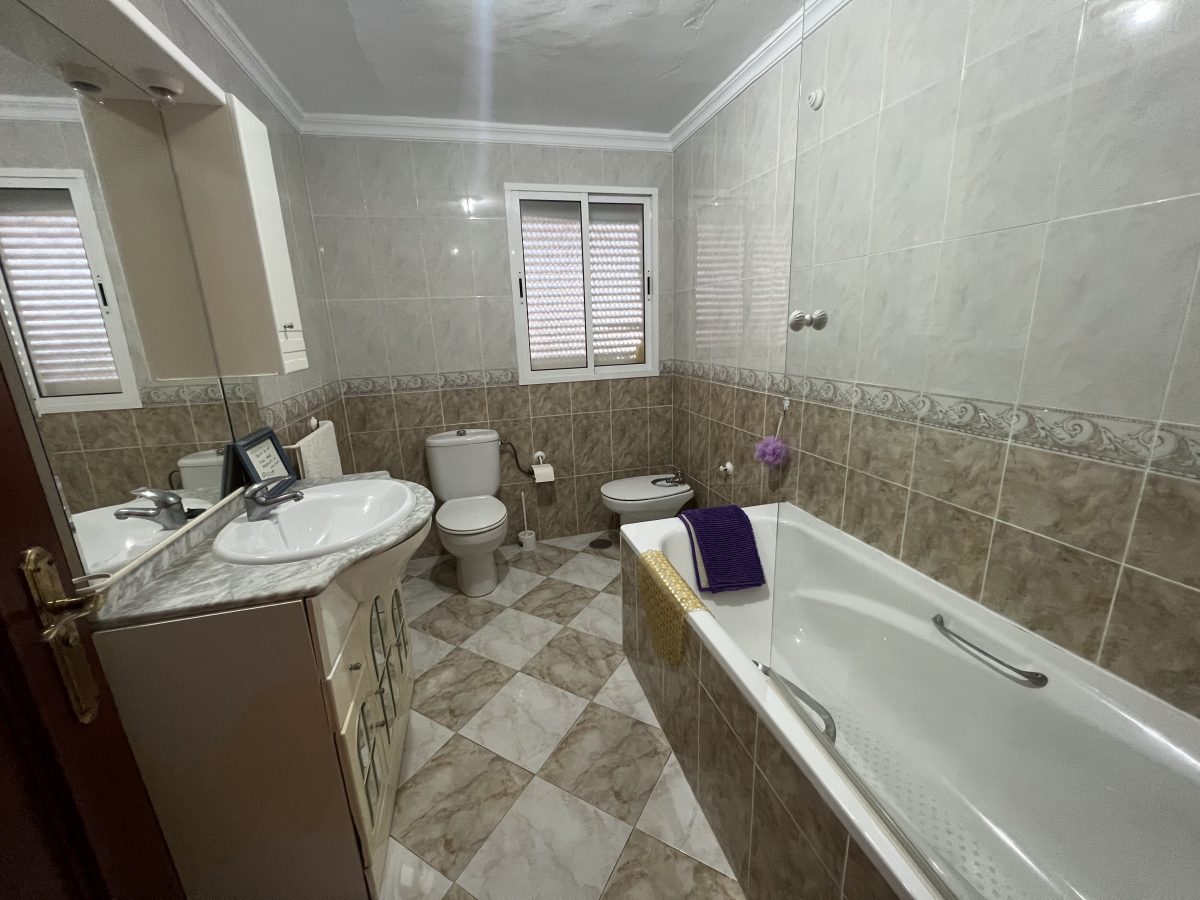 3 Bed, 1 Bath, HouseFor Sale, Olvera, Andalucia