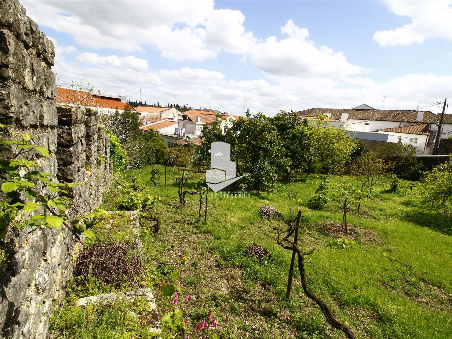 4 Bed, 2 Bath, HouseFor Sale, Leiria, Leiria, 2400-235